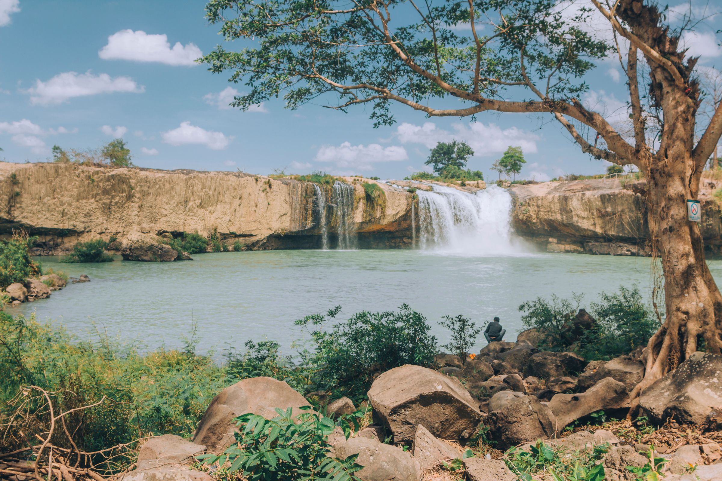 Dray Sap waterfall surrounded by greenery in Dak Lak